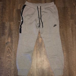 Nike Tech Fleece Sweatpants